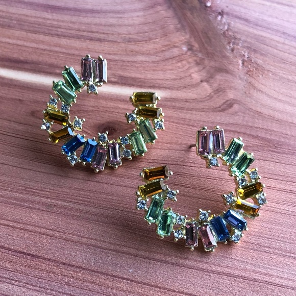 Colorful Crystal Drop Earrings! - Picture 2 of 5